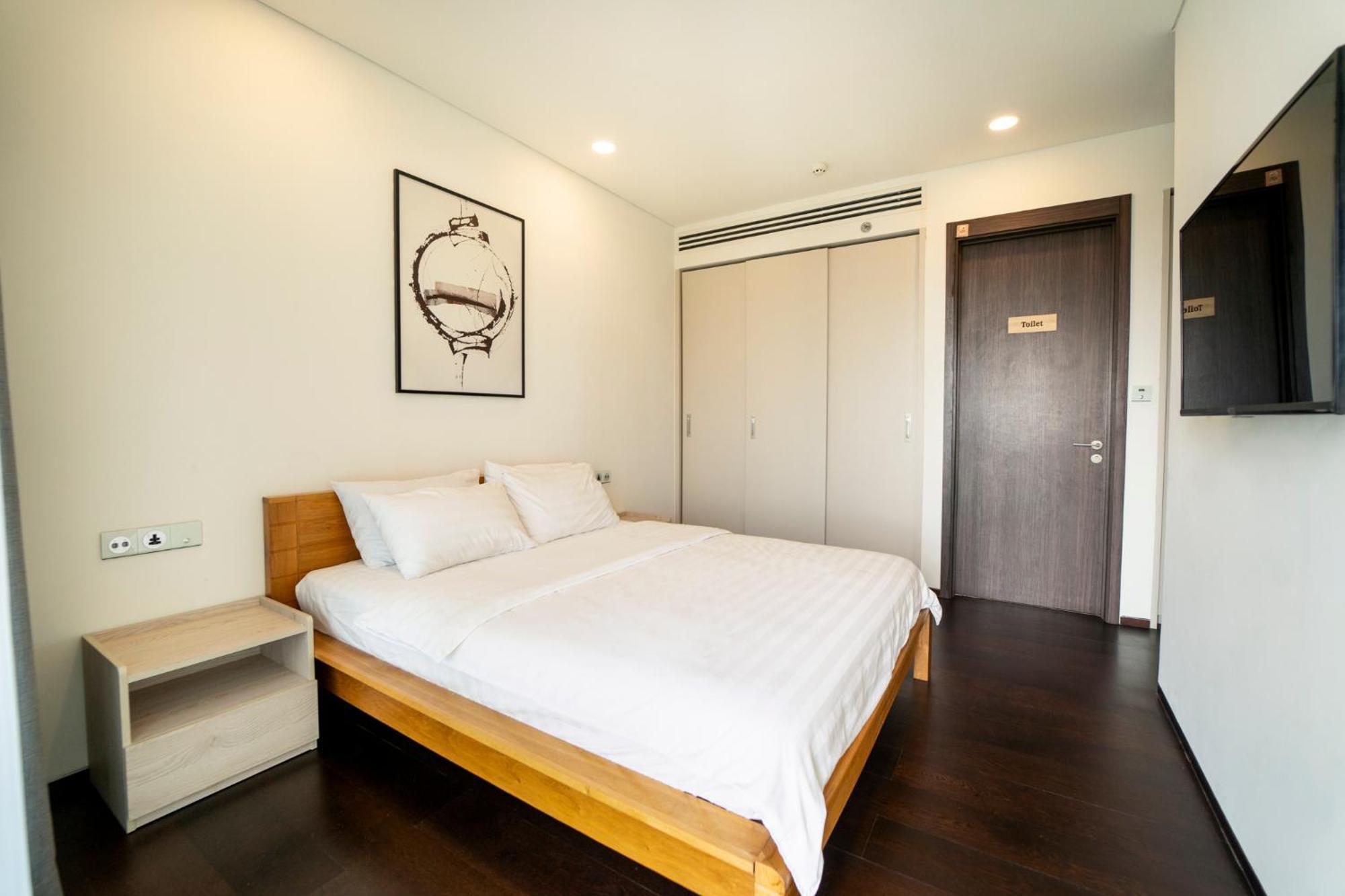 Serenity Saigon Sky Villas - Free One Way Airport Shuttle Хошимін Екстер'єр фото