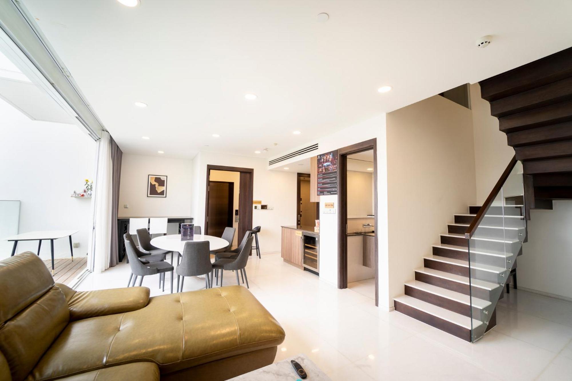 Serenity Saigon Sky Villas - Free One Way Airport Shuttle Хошимін Екстер'єр фото