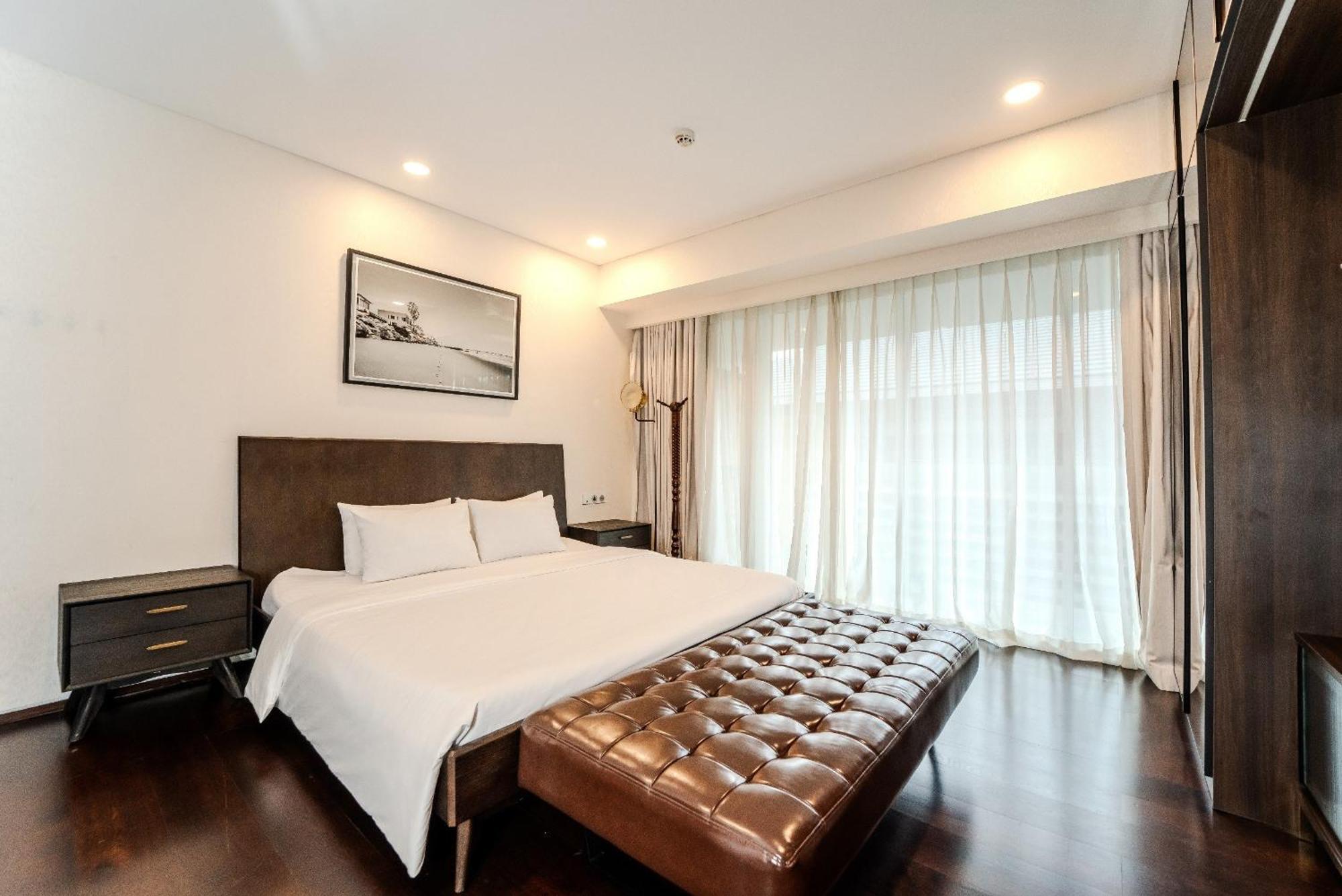 Serenity Saigon Sky Villas - Free One Way Airport Shuttle Хошимін Екстер'єр фото